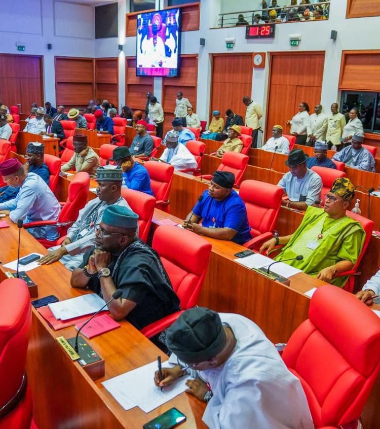 Members of the monetary policy committee confirmed 